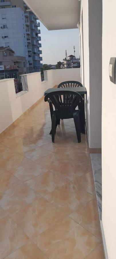 Casa Intera La Paghi Come Una Camera The Home With The Price Of A Room Durres Ngoại thất bức ảnh